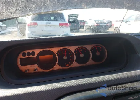 2010 Scion Xb z USA, uszkodzony, nr VIN JTLZE4FE5A1113087